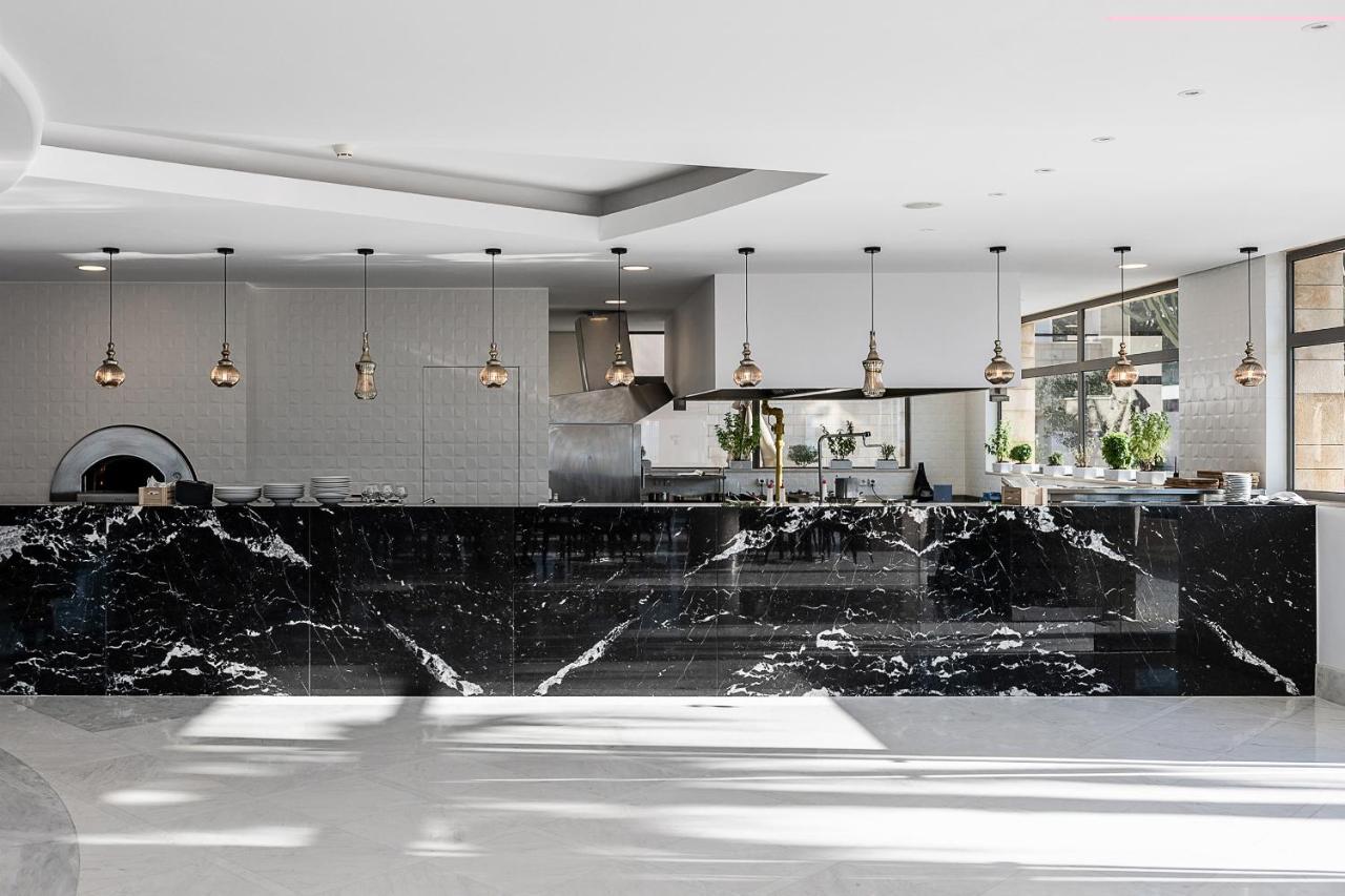 Porto Platanias Beach Resort & Spa Exterior foto The kitchen