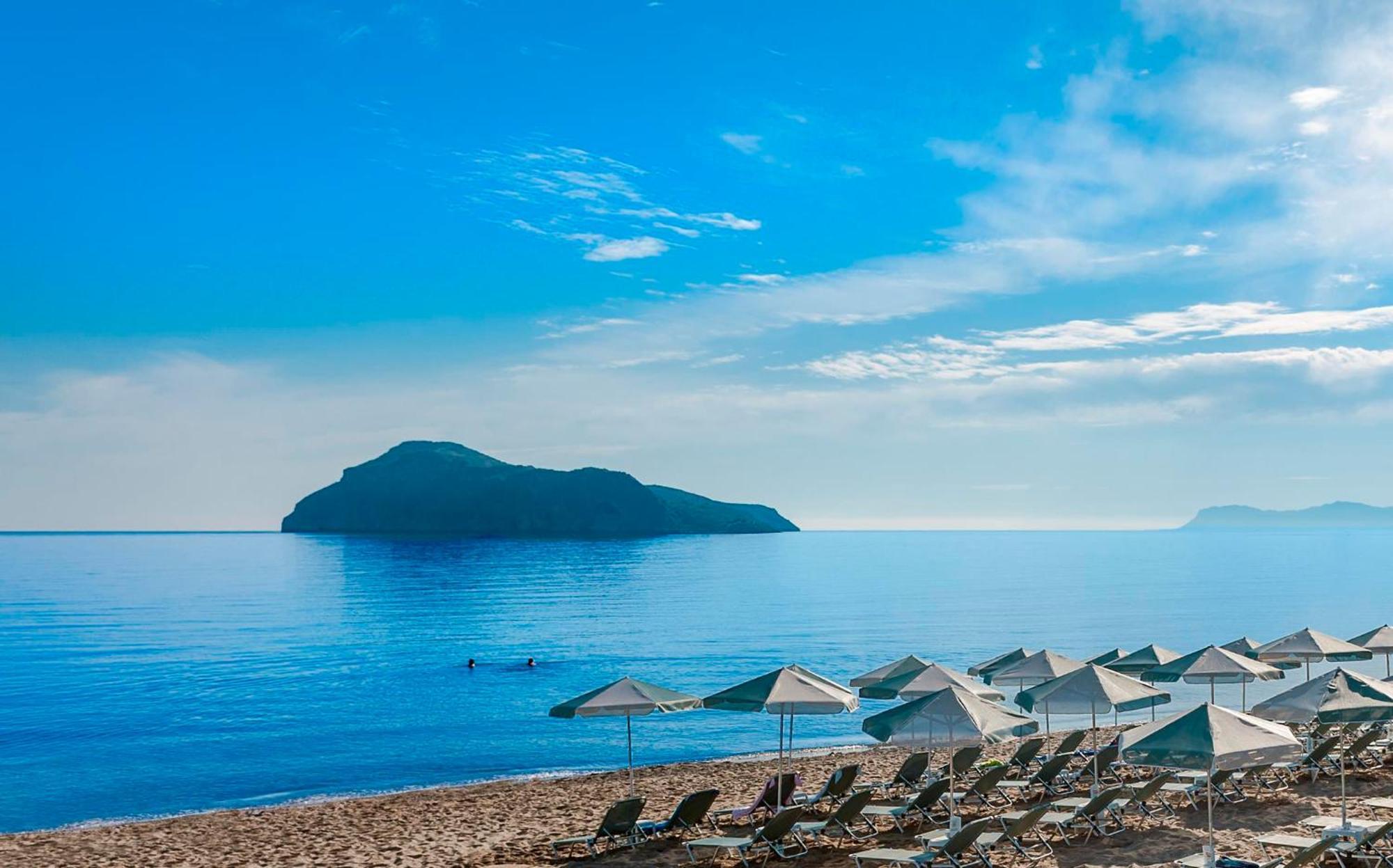 Porto Platanias Beach Resort & Spa Exterior foto The island of Tavolara